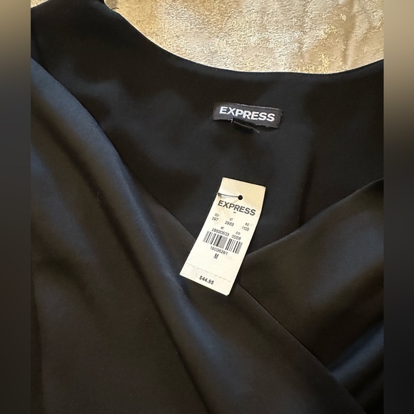 Express Body Suite - Picture 2 of 6